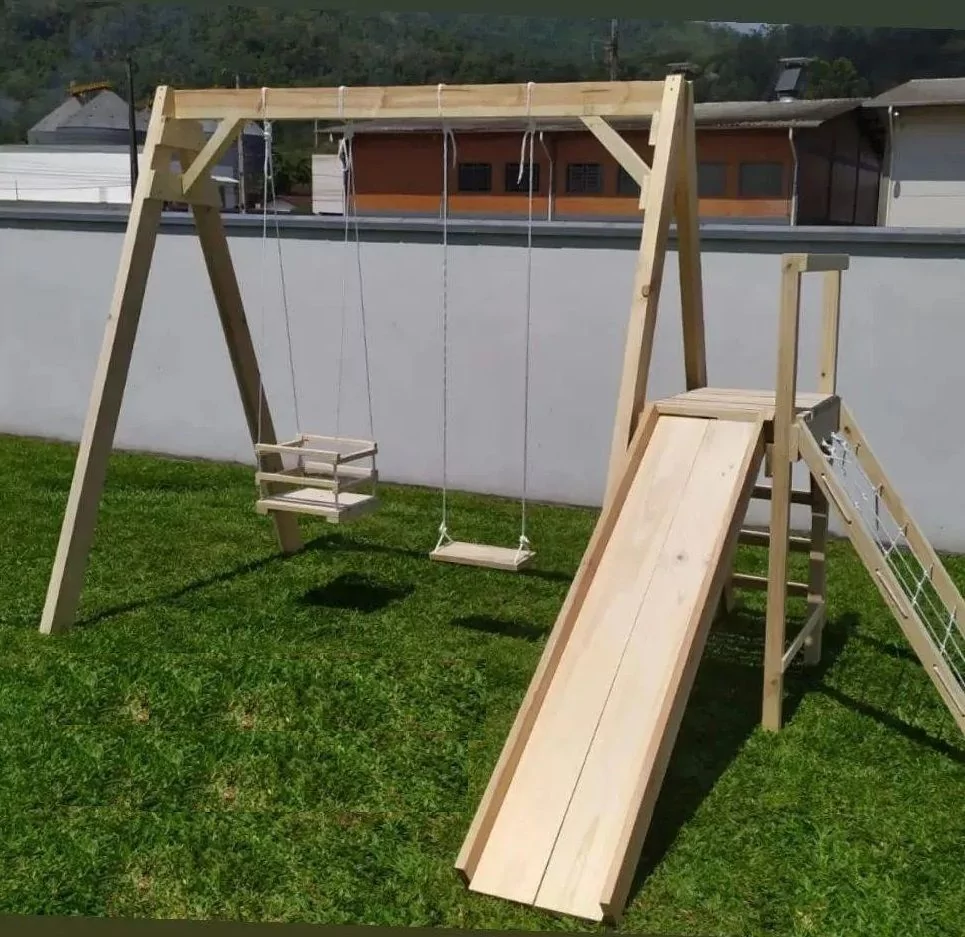 Playground Com 2 Balanços E Escorregador De Madeira Móveis Rústicos Bv Magazine