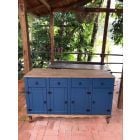 Balcão 1,60m 4 Portas E 4 Gavetas Com Detalhes Em Azul E Tampo De Madeira Maciça Moveis Rio Negrinho Balcão 1,60m 4 Portas E 4 Gavetas Com Detalhes Em Azul E Tampo De Madeira Maciça Moveis Rio Negrinho
