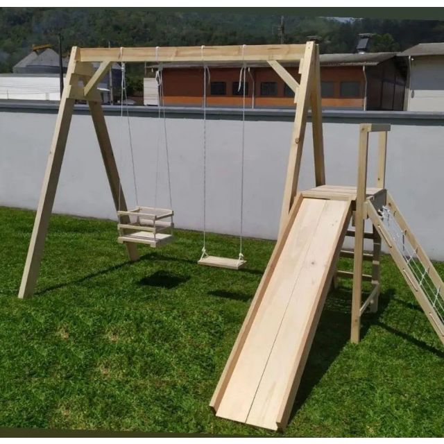 Playground Com 2 Balanços E Escorregador De Madeira Móveis Rústicos Bv Magazine