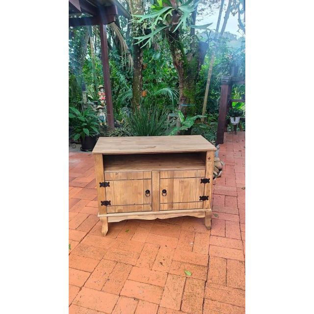 Rack 2 Portas 70x89x42 Pé Luís Xv Madeira Maciça Móveis Rio Negrinho Rack 2 Portas 70x89x42 Pé Luís Xv Madeira Maciça Móveis Rio Negrinho