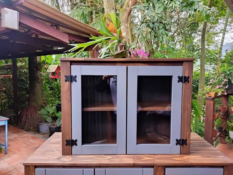 Aéreo 0,80m 2 Portas S/ Vidro Com Detalhes Em Cinza De Madeira Maciça Móveis Rio Negrinho