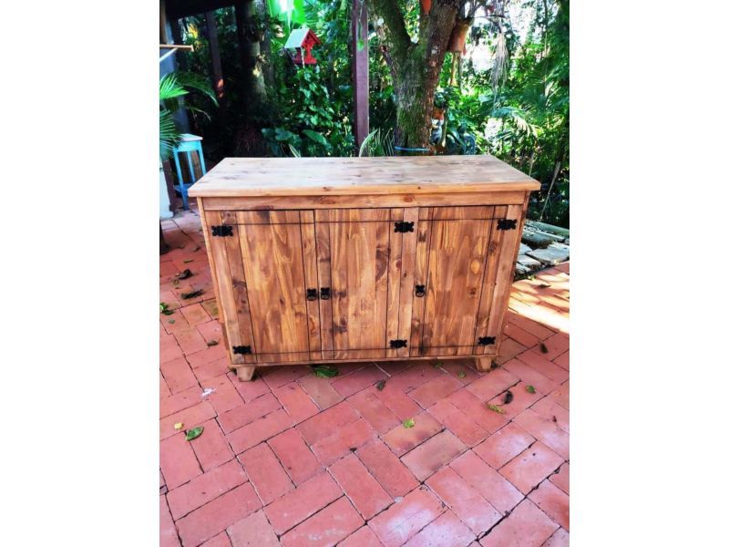 Balcão 3 Portas Tampo Madeira Maciça 87X1,23X52 Móveis Rio Negrinho Balcão 3 Portas Tampo Madeira Maciça 87X1,23X52 Móveis Rio Negrinho